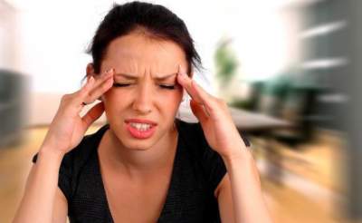 Медики назвали семь простых способов борьбы с головной болью