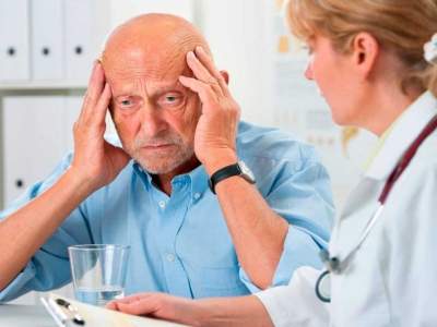 Названы симптомы, которые могут означать начало болезни Паркинсона